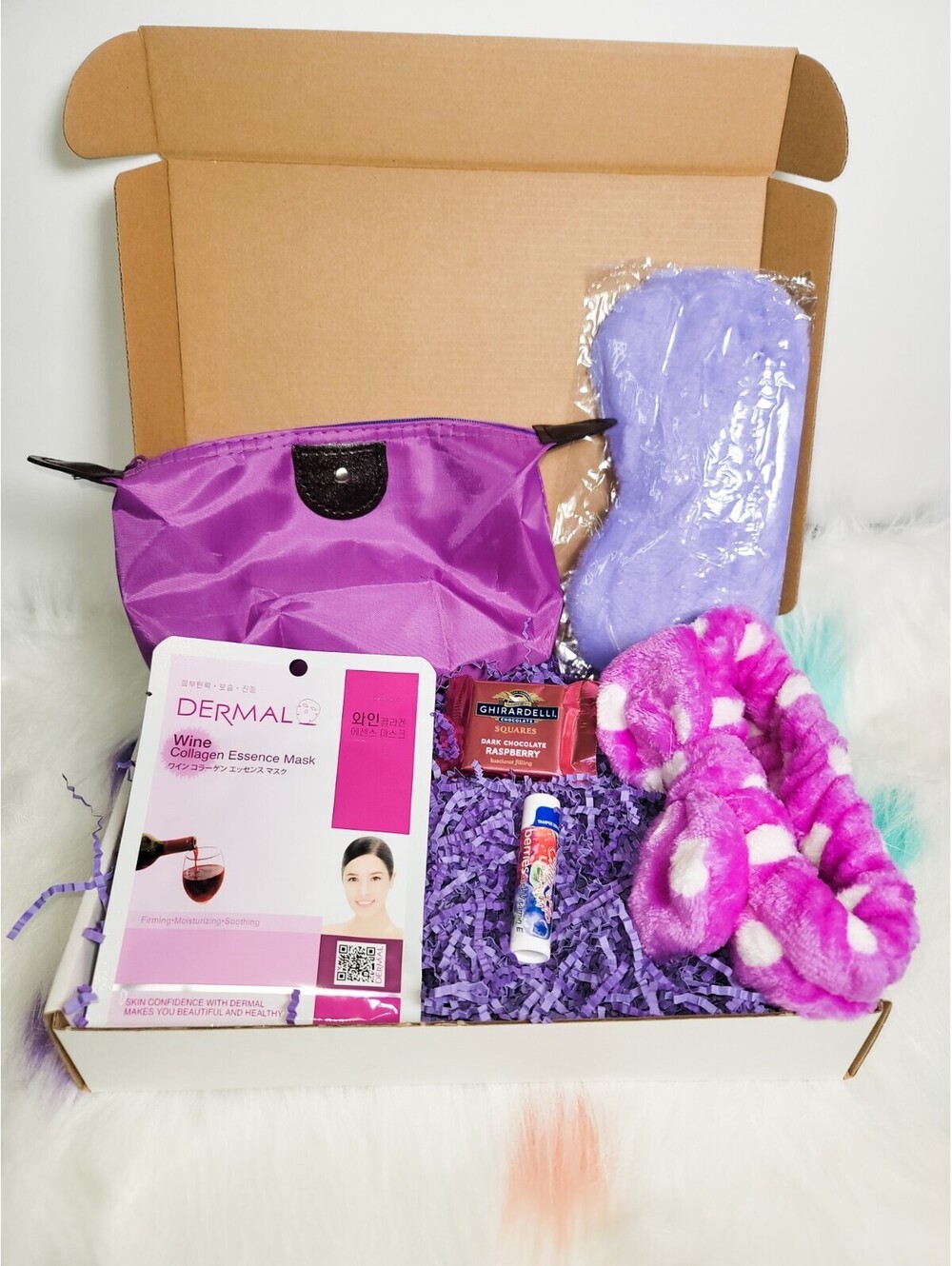 Teen Gift Box for Relaxation and Self-Care with Skincare,